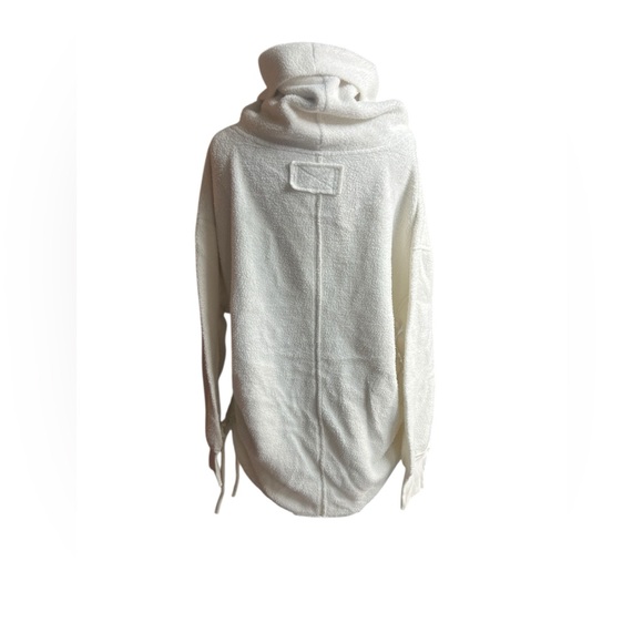 Free People L white Fireside Funnelneck fleece - Picture 3 of 6